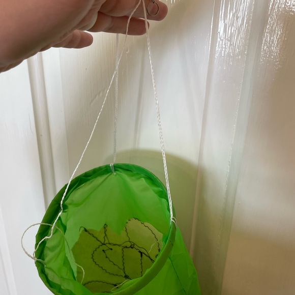 Vintage Spring Bee Windsock - Picture 5 of 6